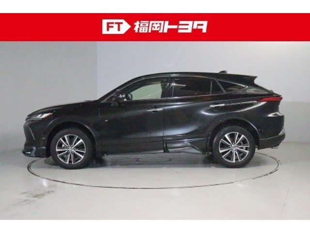 トヨタ認定中古車、評価4。キズ、へこみが少なく全体的に良好です。