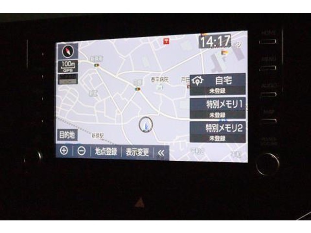 ナビを装備！　施設名などから、すぐに最適ルートを検索します。（機種によりナビやコネクトサービス等ご利用の際は、別途契約が必要となる場合があります）