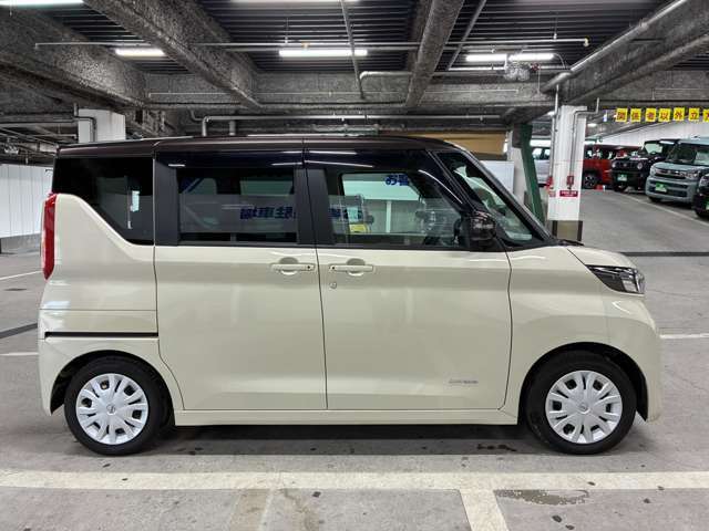 当店では、オールメーカー・オールカラーの新車・届出済み未使用車を取り揃えております。