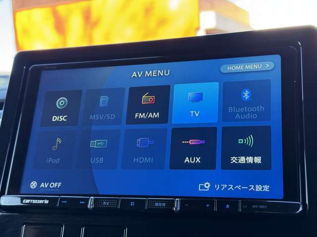 カロッツェリア9インチナビを装備！地デジTVの視聴やBluetoothオーディオでの音楽再生なども可能です