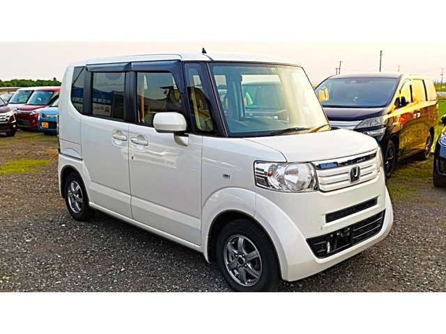 当店の車をご覧いただきまして、ありがとうございます！是非、現車のご確認をお願いいたします。ご来店の際は、事前にご予約をいただけますとスムーズです。無料電話番号：0078-6003-292219