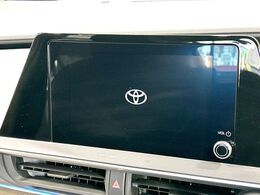 【8インチ　ディスプレイオーディオ】大画面のディスプレイはAppleCarPlayやAndroidAutoが利用可能。大きな画面でスマホナビアプリ等が利用いただけます♪