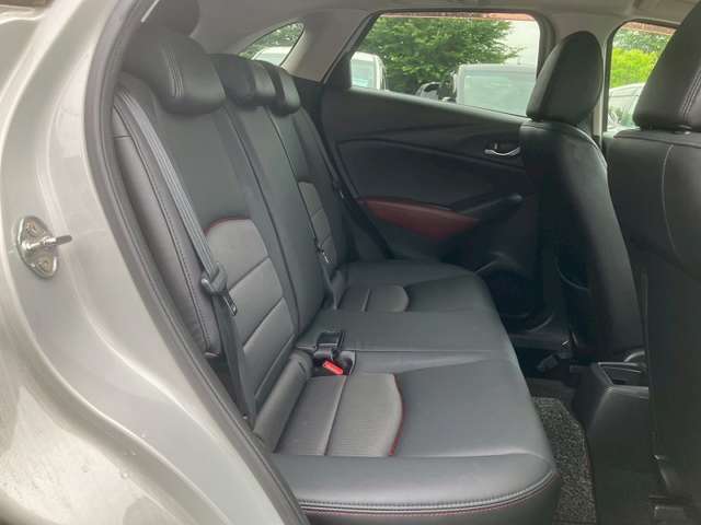 自社ローン店の中古車は市場価格より高いことがよくあります。カートルズは金利なしでも適正価格！金利なしでも車両価格が高くては意味がありません。カートルズは自社ローンでありながら、適正価格を心がけています