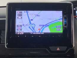 ホンダ純正ナビ付き！独自のインターナビ搭載により、リアルタイムの交通渋滞情報だけでなく、お出掛け先の天気や様々な情報も取得できドライブをよりお愉しみ頂けます！♪
