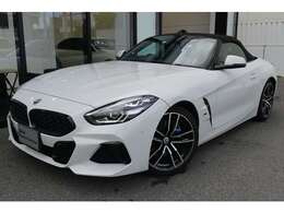 Z4M40iアルピンホワイトの入荷です！お車詳細や展示状況は0078-6002-582225迄お問合せ下さい。