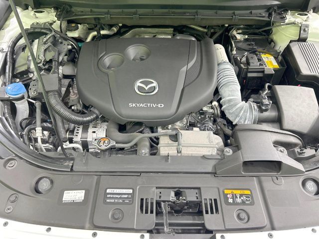 親切・丁寧な専門メカニックスタッフが応対！・車検・点検整備・事故等の修理などアフターサービスも安心。お車のカスタマイズもネクステージのサービススタッフまでご相談ください！