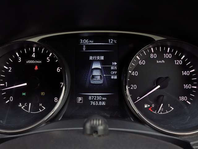 カーセブン札幌南店は「7」の看板が目印でございます！お気軽にご来店下さい！