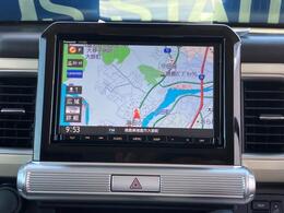 スズキ純正のパナソニック製8インチナビを装着！はじめての場所などへのドライブもナビがあれば安心！