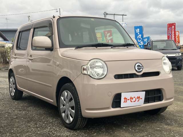 安心して中古車をお買い求めいただける様、当社は第三者機関のプロの鑑定士による、内外装、機関クオリティのチェックを受けることが出来る加盟店です。