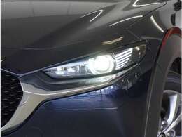 【LEDヘッドライト】省電力で長寿命の明るく運転しやすいLEDヘッドランプです。明るく照らすので暗い夜道からお客様を守ってくれます。お近くの広島マツダまでお越しください。