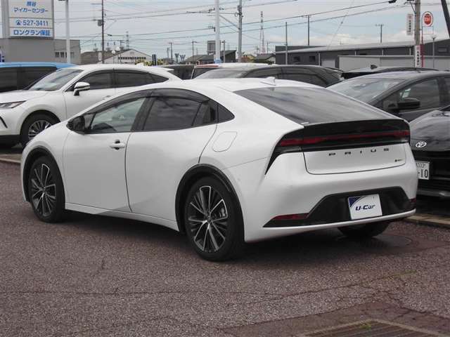 走りにこだわりながら収納力も持ち合わせたお車です。荷物を載せて軽快なドライブを楽しめますよ♪