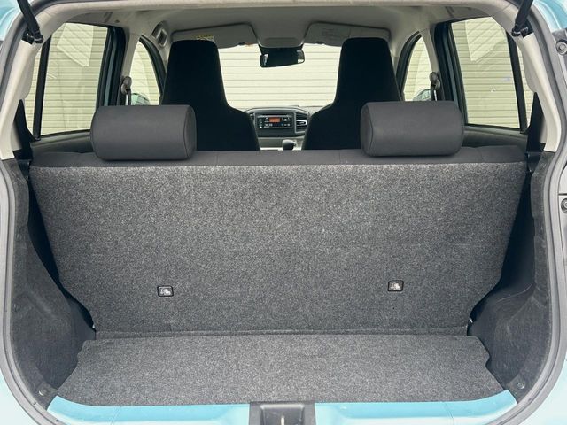ドライバーによって運転しやすいポジションは異なり、あの車はどうなのか不安なこともありますよね。気になるお車は店頭で乗り込んでご確認いただけます♪