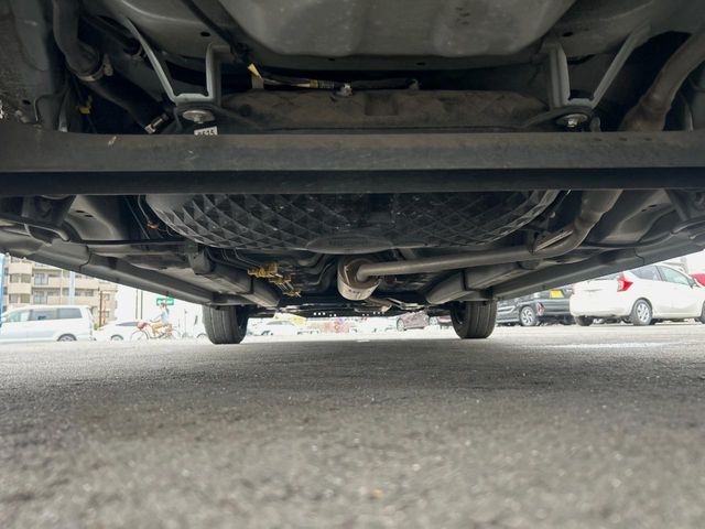 下回りがきれいなうちに、防錆加工の施工がオススメ。降雪地域はもちろん、沿岸部にお住いの方や、趣味でマリン・ウィンタースポーツをされる方にご好評いただいております。