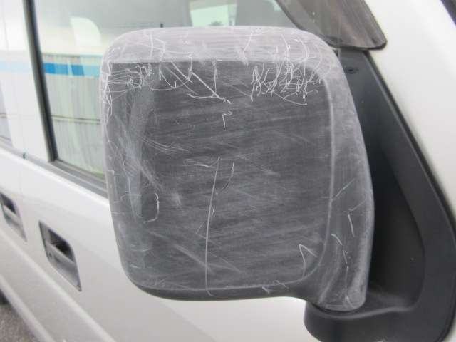 国土交通省指定工場にて整備点検後のご納車させて頂いております。安心してお乗り頂けます。もちろん交換部品などが出る場合も追加料金は一切頂きません！！