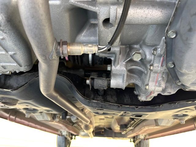 下回りがきれいなうちに、防錆加工の施工がオススメ。降雪地域はもちろん、沿岸部にお住いの方や、趣味でマリン・ウィンタースポーツをされる方にご好評いただいております。