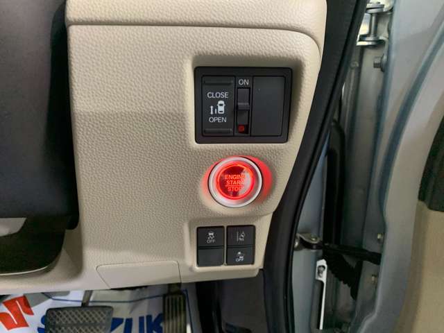 【アフターメンテナンス】当店は近畿運輸局民間車検指定工場を完備。ご購入後のメンテナンス・修理・車検など、アフターフォローも充実しております。