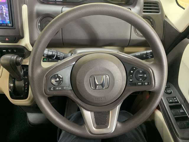 【アフターメンテナンス】当店は近畿運輸局民間車検指定工場を完備。ご購入後のメンテナンス・修理・車検など、アフターフォローも充実しております。