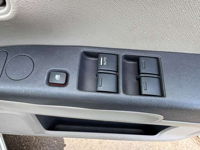 お問合せは（0133-72-6147）まで！お電話お待ちしております！カメラによるリモート可能です中古車の買取もやっております