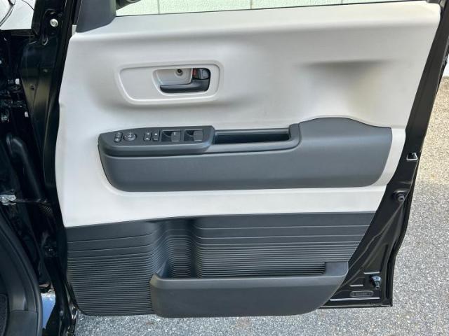 WECARSの在庫ページをご覧いただき誠にありがとうございます！WECARSは「お客様第一」をモットーにお客様のカーライフを全力でサポートいたします！