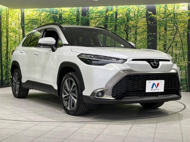 大好評のボディコーティング「弾スプラッシュコート」もご納車までに施工可能。通常のガラスコートと異なる、耐久年数6年の無機質ガラスコーティングが、ボディをキレイな状態に保ってくれます。