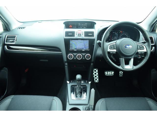 特徴5 スバル認定中古車は商品として並べる前に、車の内装や外装、またエンジンルーム内もクリーニングをして御座います。さらに室内のにおいの除去と除菌をする光触媒スプレーを施工いたします。