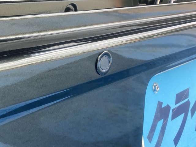 【有限会社クライス】です。当社のウリは中古車を中古と思わせない【業界トップクラスの仕上げ】が魅力です！！また、高価買取・アフターメンテナンス・自動車保険などお車に関わること、全てお任せください！！