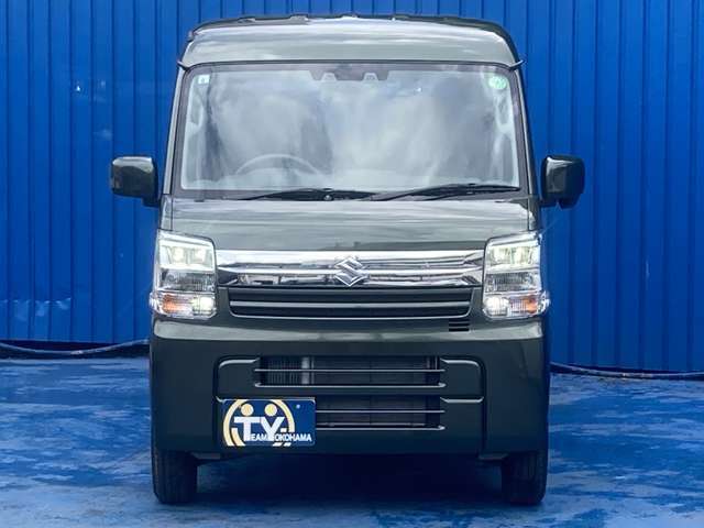 【有限会社クライス】です。当社のウリは中古車を中古と思わせない【業界トップクラスの仕上げ】が魅力です！！また、高価買取・アフターメンテナンス・自動車保険などお車に関わること、全てお任せください！！