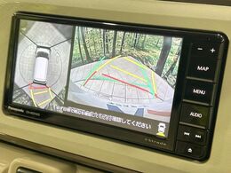 【パノラマモニター】専用のカメラにより、上から見下ろしたような視点で360度クルマの周囲を確認することができます☆死角部分も確認しやすく、狭い場所での切り返しや駐車もスムーズに行えます。