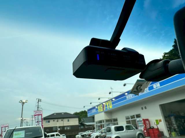 ☆ケーユーのコンセプト☆【1】走行距離8万km以下の低走行車＆関東関西方面仕入で下廻りの状態もGOOD車メイン【2】他店在庫も一部車両を除き取寄せ陸送費無料【3】全店舗の敷地内に指定・認証工場完備
