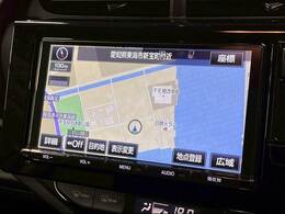 純正ナビ　フルセグ　バックカメラ　Bluetooth　DVD/CD　再生