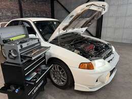 全車無料保証付き！ご納車後14日以内の不具合は無償修理致します！対象項目は427項目！全国の修理工場で対応が可能ですので、安心してお乗り頂けます！！