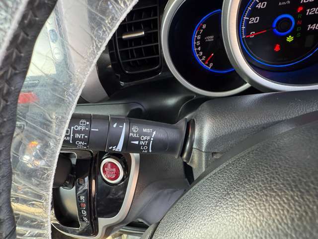 運転席操作部です！わからないスイッチ類や操作部はお気軽にお問い合わせ下さい！