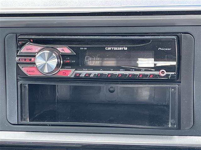 快適なドライブを楽しむための機能が装備されています！運転席から触れるので、使いやすいです！除菌プランいれていただくと、さらに清潔で安心していただけます！