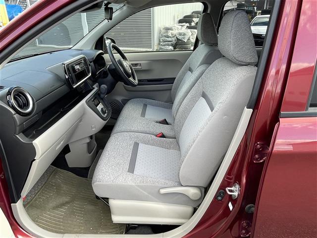 きれいな助手席なので家族や友だちに乗ってもらっても安心です！