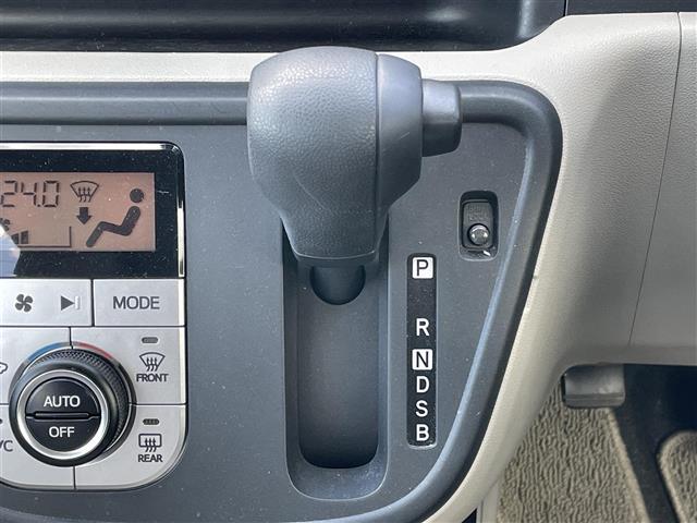 シフトも操作しやすく快適なドライブを楽しんでいただけます！