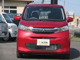 フロントカメラにより前方車輌や歩行者を検知。衝突の危険があるときは警報や衝突被害軽減ブレーキが作動します！