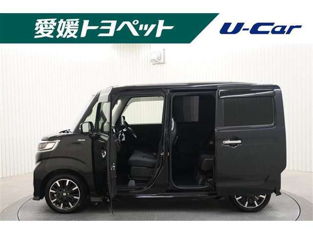 広い開口部＆低い床で乗り降りラクラク♪