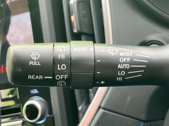 国産車から輸入車まで多様なお客様のニーズのお応えできるように、全国規模で豊富な在庫展開！車のことならWECARSへ！
