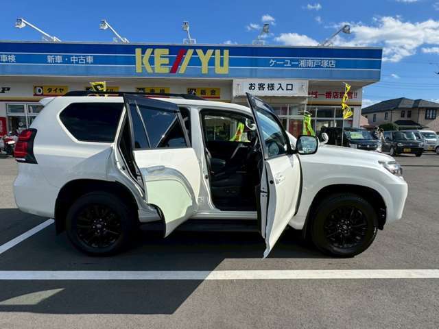 展示全車両が試乗可能♪”見て、座って、運転して”　体感が1番安心。試乗をご希望の方は、事前にご予約下さい。※車検切れ車両は展示場内になる場合がございますがご了承下さい。※保険加入済