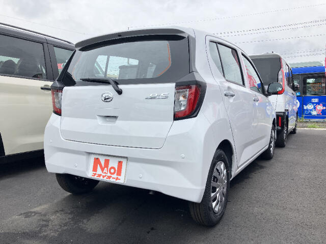 今の軽自動車は、とても広いです！当店では、セダン・ワゴン・スライドなど、様々なタイプの軽自動車を取り扱っております！