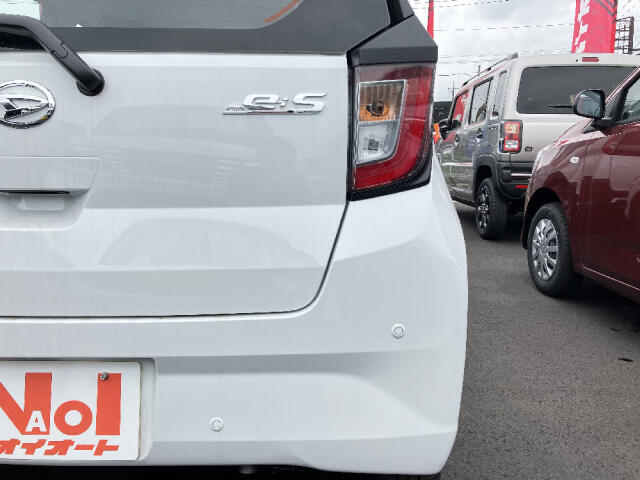 軽自動車は、小回りも楽々です！とても運転しやすいお車ですよ！