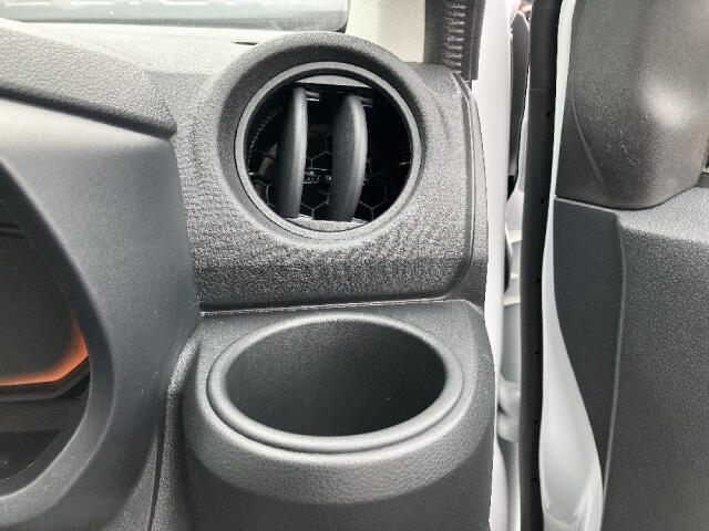 ナビ、ドラレコ、ETCなどの付属品の追加も可能です！是非お気軽にご相談ください！