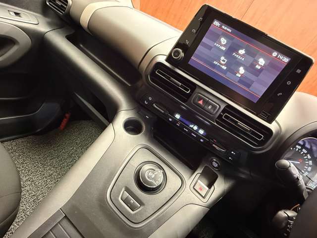 メンテナンスパックはご購入時だけのお得な点検・整備パック。点検コースと車検コースがございます。詳しくは店舗コーディネーターまでお問い合わせ下さい。