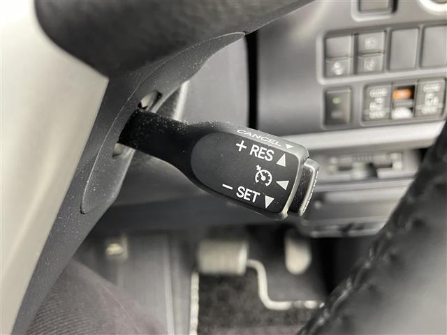 【運転席操作部】快適なドライブを楽しむための機能が装備されています！運転席から触れるので、使いやすいです！除菌プランいれていただくと、さらに清潔で安心していただけます！