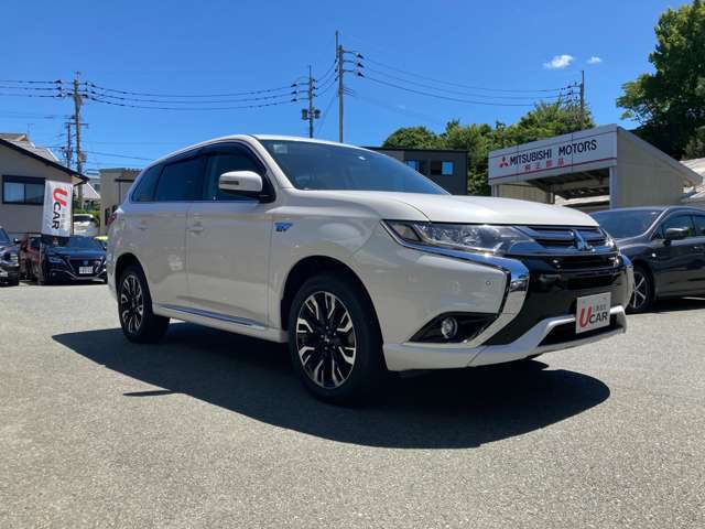 【買わなくてもOK！お気軽にお問い合わせください☆】中古車は一物一価、毎日のように在庫の入れ替わりがあります。気になる車は取り敢えずお問い合わせしてみてください♪