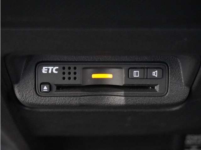 今や必需品の◆ETC車載器　装備車◆　有料道路を利用する際にスムースに通過でき、わずらわしい料金支払いから開放されます！