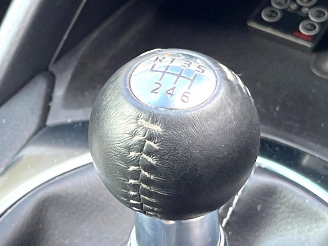 【フロア6速MT】走りの6速MT！！スポーティーな走行をお楽しみいただけます♪