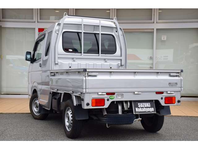 ●展示車は全台プロの査定士による鑑定付きだから安心の品質保証です。ご安心してお乗り頂けます●無料通話【TEL：0078-6002-838529】