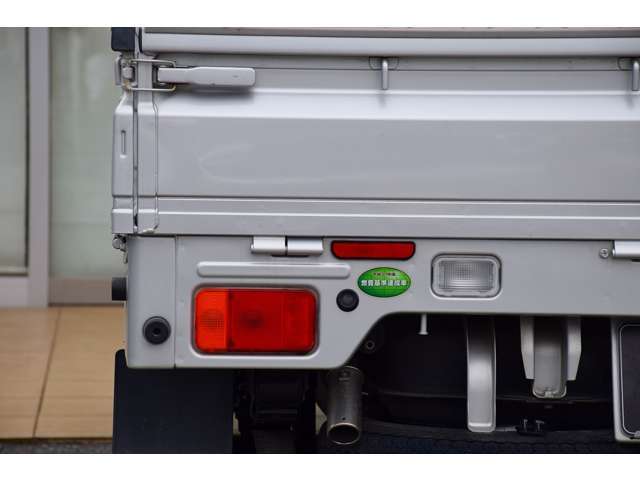 ●輸入車・国産ディーラーだから出来る、高品質な在庫を取り揃えております。車両状態をもっと詳しくしりたいなど御座いましたらお気軽にお電話くださいませ●無料通話【TEL：0078-6002-838529】