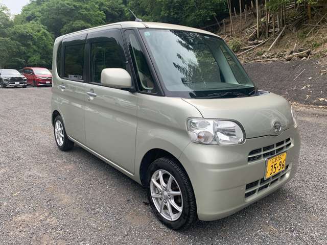 25年式のお車入庫いたしました！